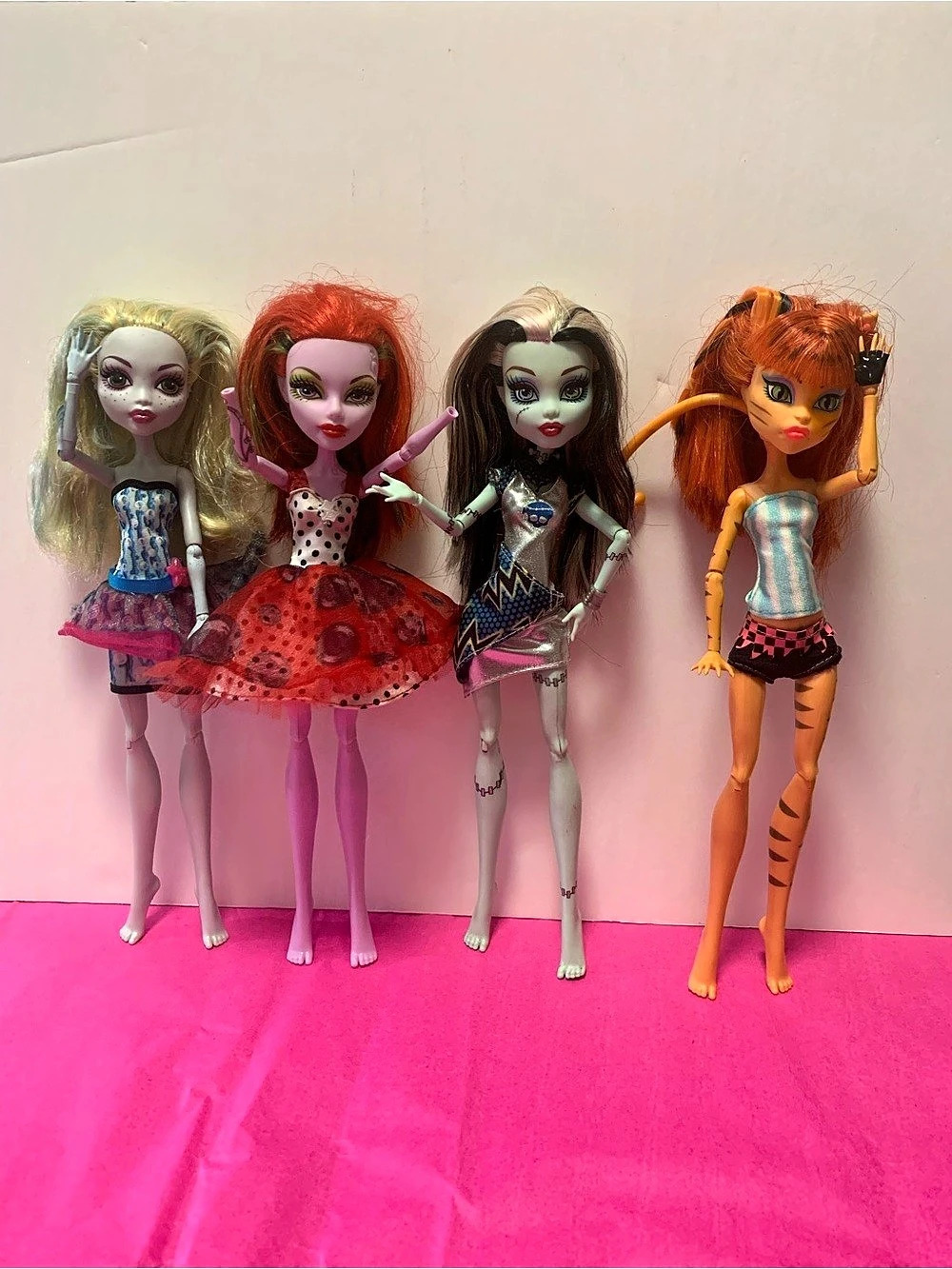 Monster High dolls bundle - Picture 2 of 9